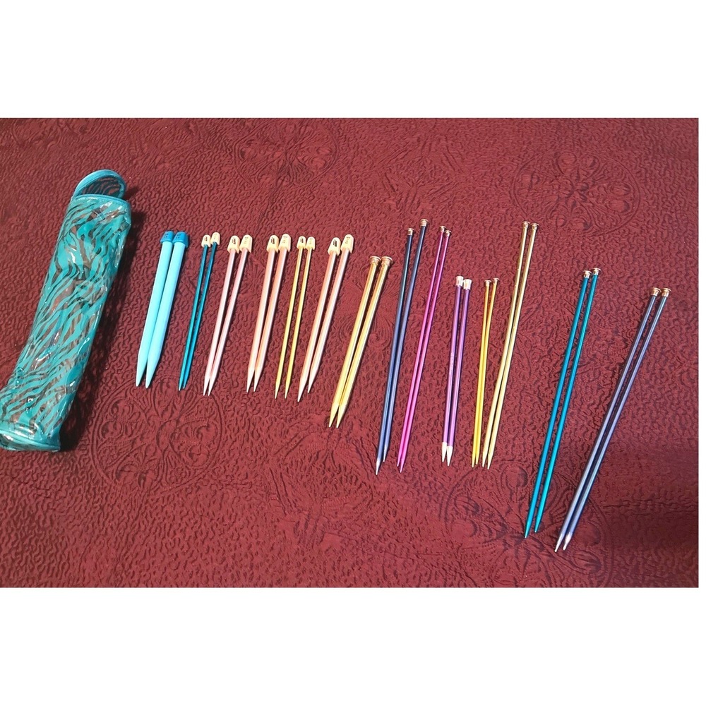 Vintage Knitting Needles Lot 14 Pairs Susan Bates Boye + Storage Case